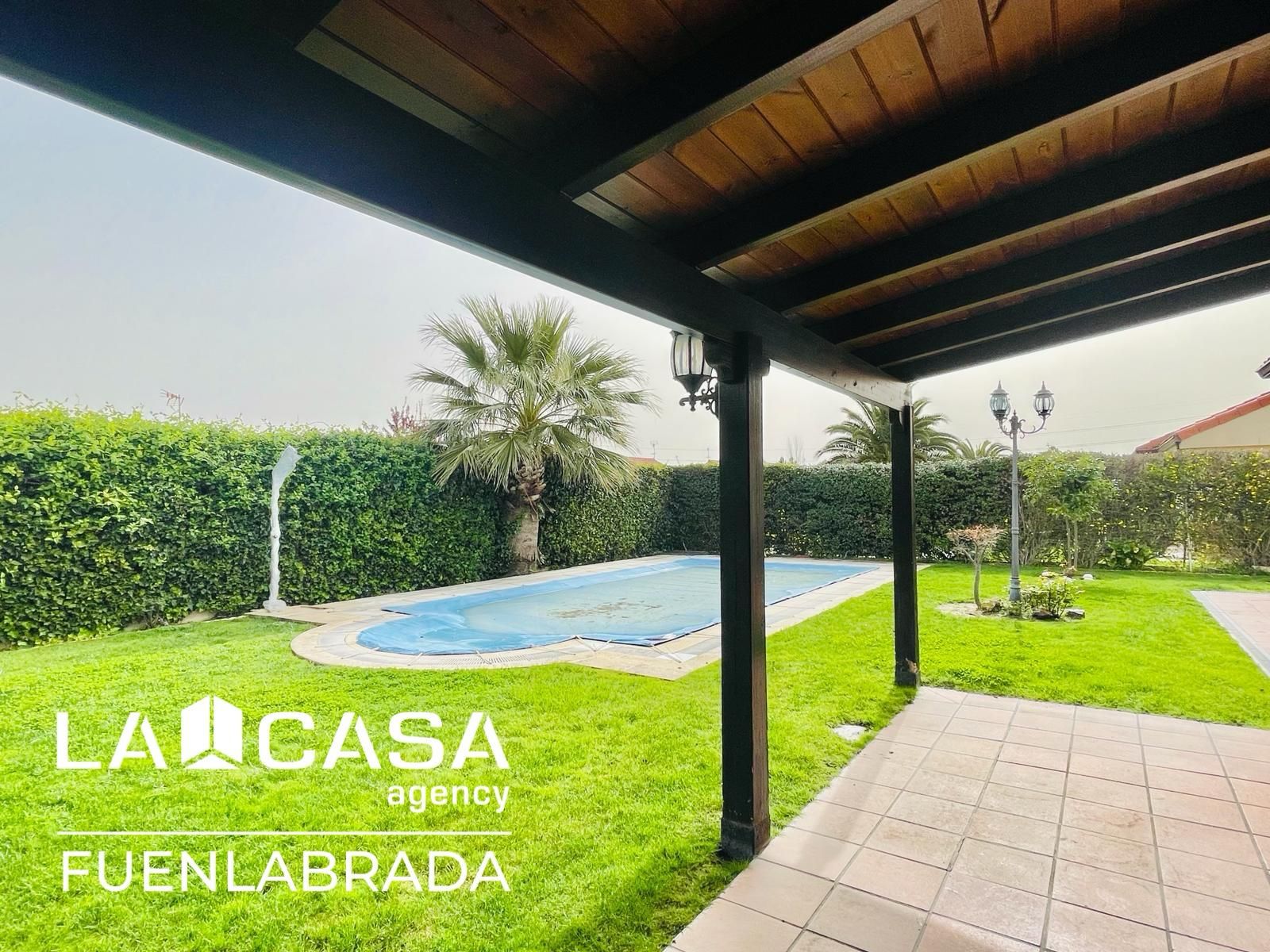 Jardí de Casa o xalet en venda en Novés amb Piscina