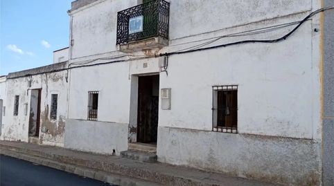 Foto 2 de Casa adosada en venda a Calle Nueva, 27, Usagre, Badajoz