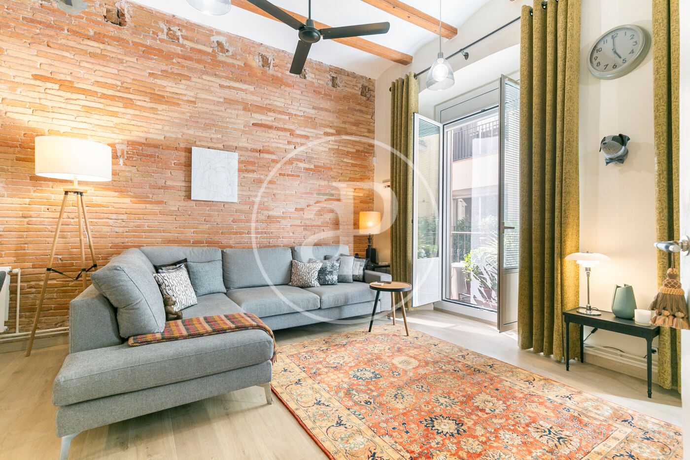 Living room of Flat for sale in  Barcelona Capital  with Air Conditioner, Heating and Furnished