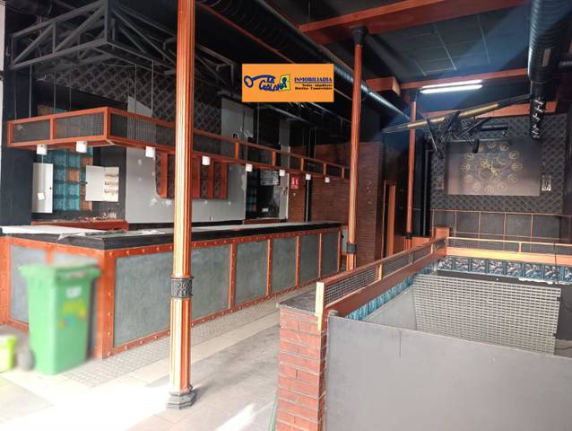 Local comercial en Alquiler en Valdepeñas