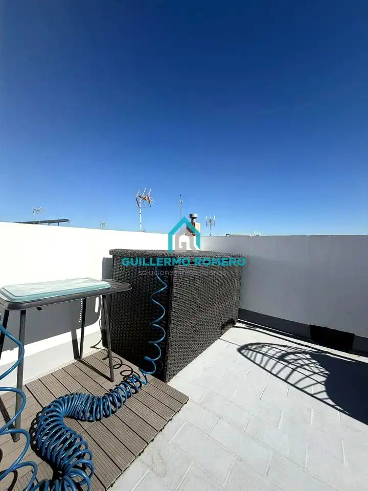 Terraza de Dúplex en venta en Coria del Río