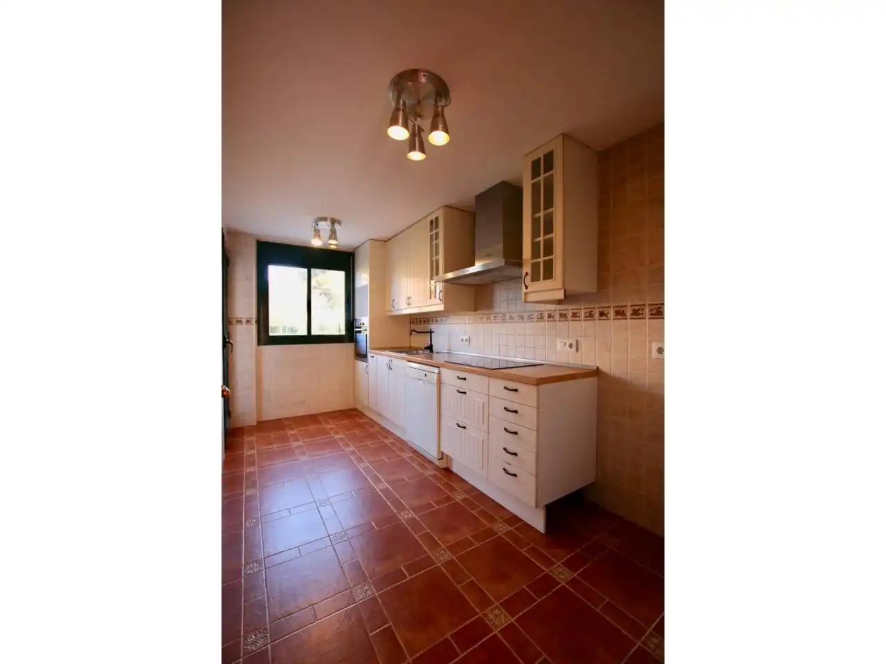 Cocina de Piso en venta en Llucmajor con Calefacción, Terraza y Alarma