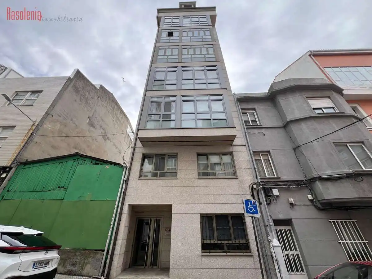 Vista exterior de Dúplex en venta en A Coruña Capital  con Calefacción