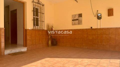 Foto 3 de Casa adosada en venda a Mairena del Alcor, Sevilla