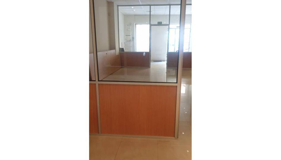 Photo 1 of Premises to rent in Marquez de Zenete, Arrancapins, Valencia