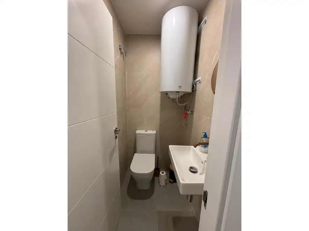 Baño de Piso en venta en Benicarló con Aire acondicionado, Amueblado y Balcón