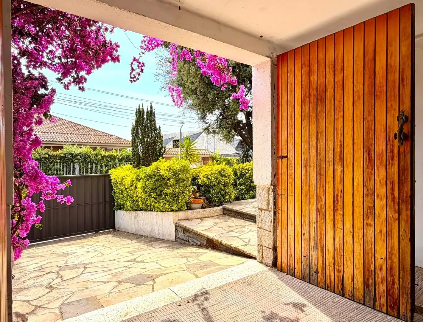 Exterior view of Houses for sale in Canovelles  with Private garden, Terrace and Swimming Pool