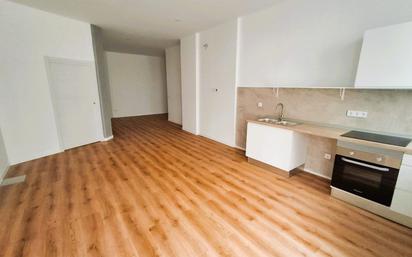 Dormitori de Planta baixa en venda en Torrent amb Parquet i Forn