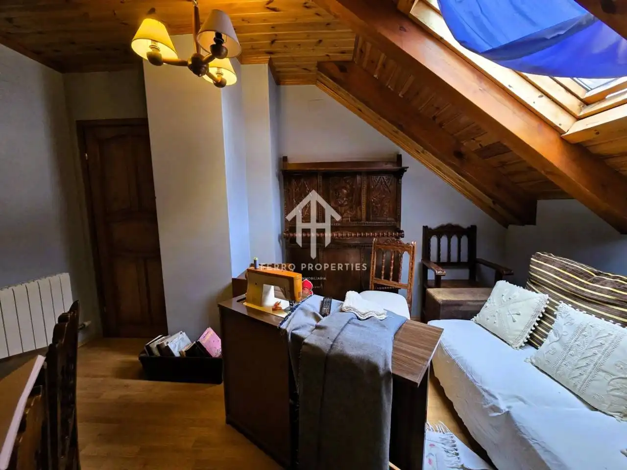 Habitación de Casa o chalet en venta en Loja con Aire acondicionado, Calefacción y Jardín privado