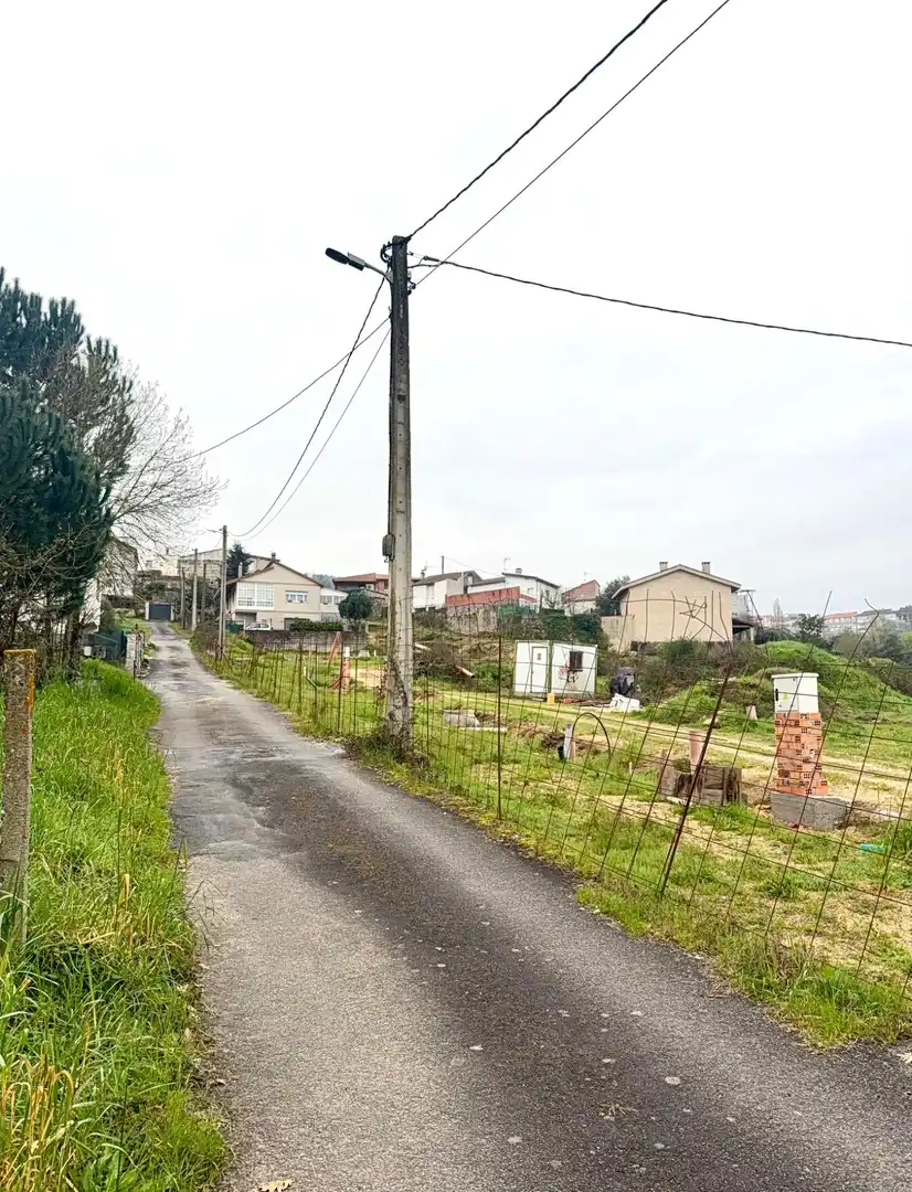 Residential zum Verkauf in Ourense Capital 