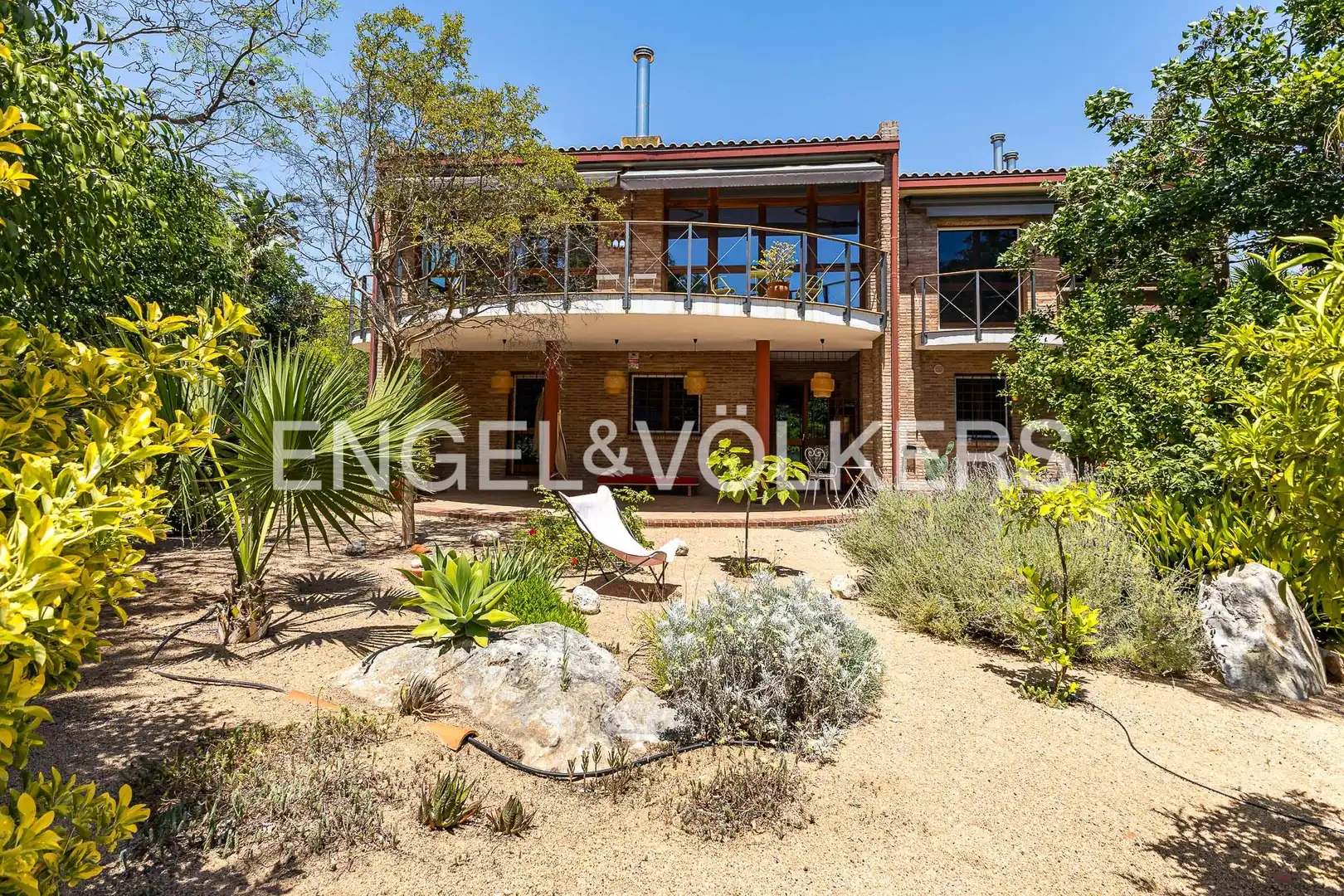 Terraza de Finca rústica en venta en Vilanova i la Geltrú con Calefacción, Jardín privado y Terraza