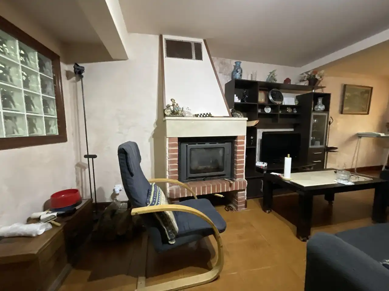 Wohnzimmer von Country house zum Verkauf in Ibrillos mit Heizung, Parkett und Terrasse