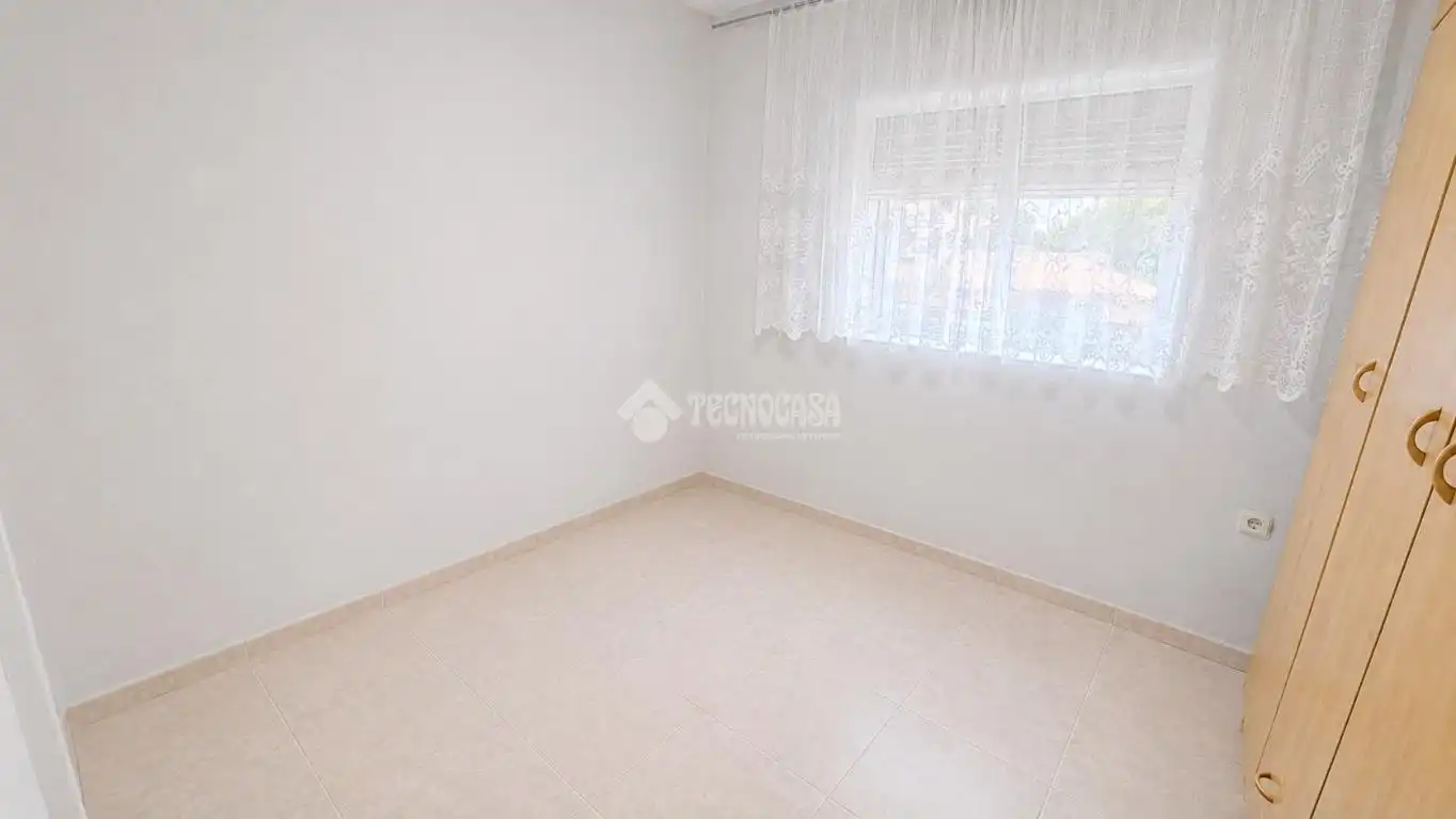 Schlafzimmer von Wohnung zum Verkauf in Pinto mit Balkon