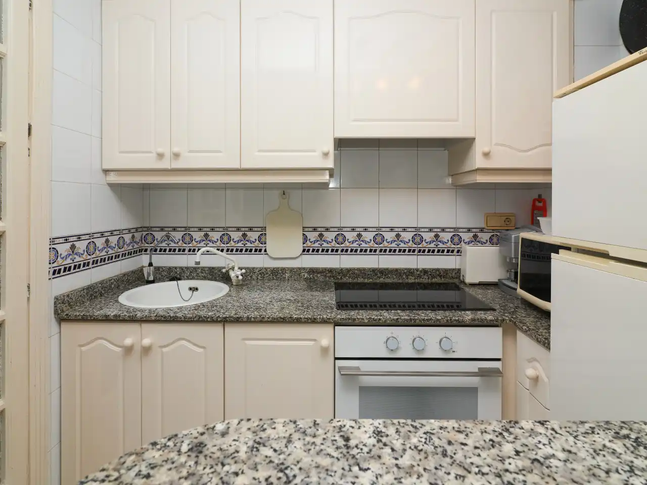 Cocina de Apartamento en venta en Torrevieja con Aire acondicionado, Calefacción y Terraza