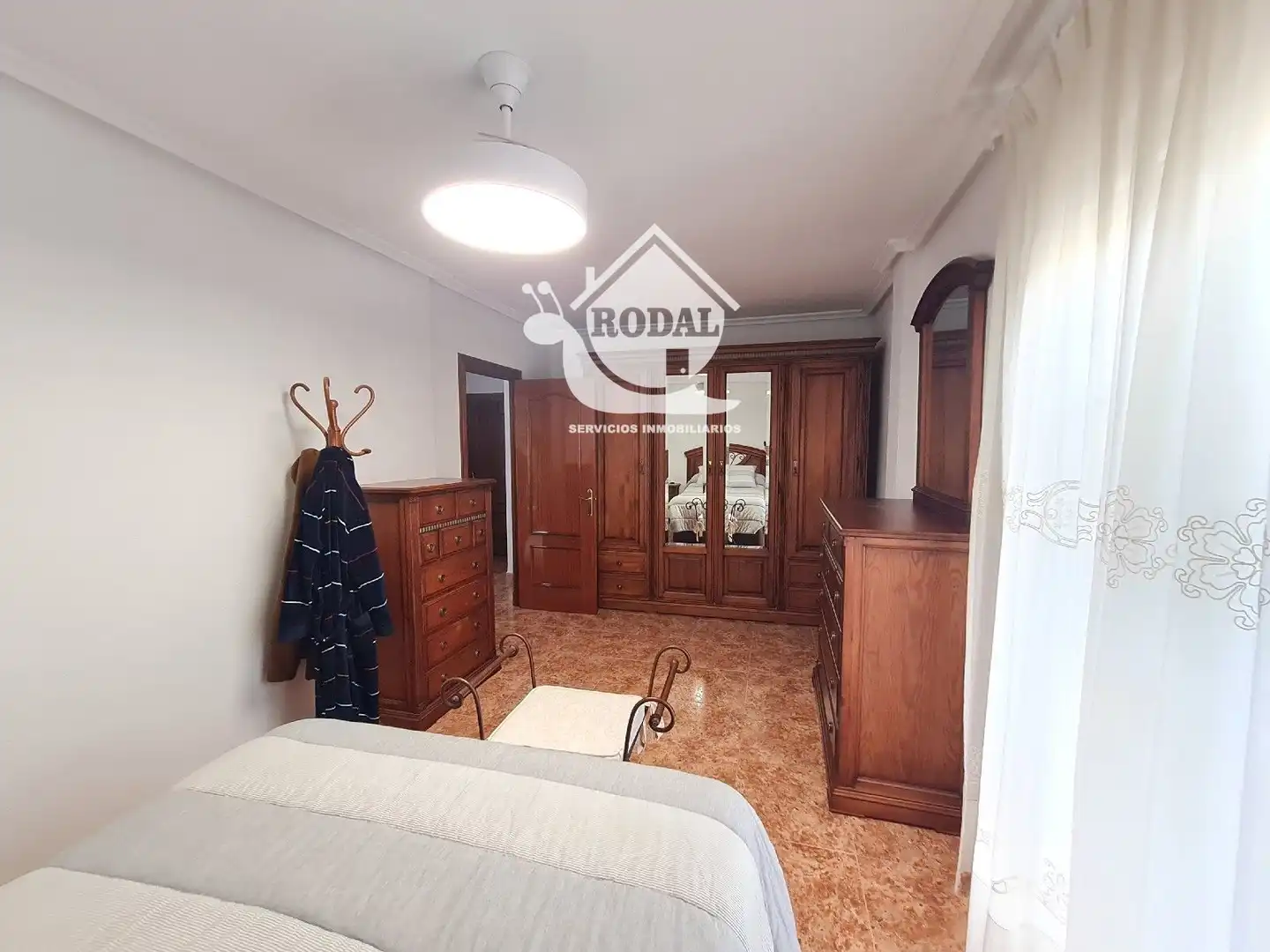 Schlafzimmer von Einfamilien-Reihenhaus zum Verkauf in Huércal de Almería mit Klimaanlage, Heizung und Terrasse