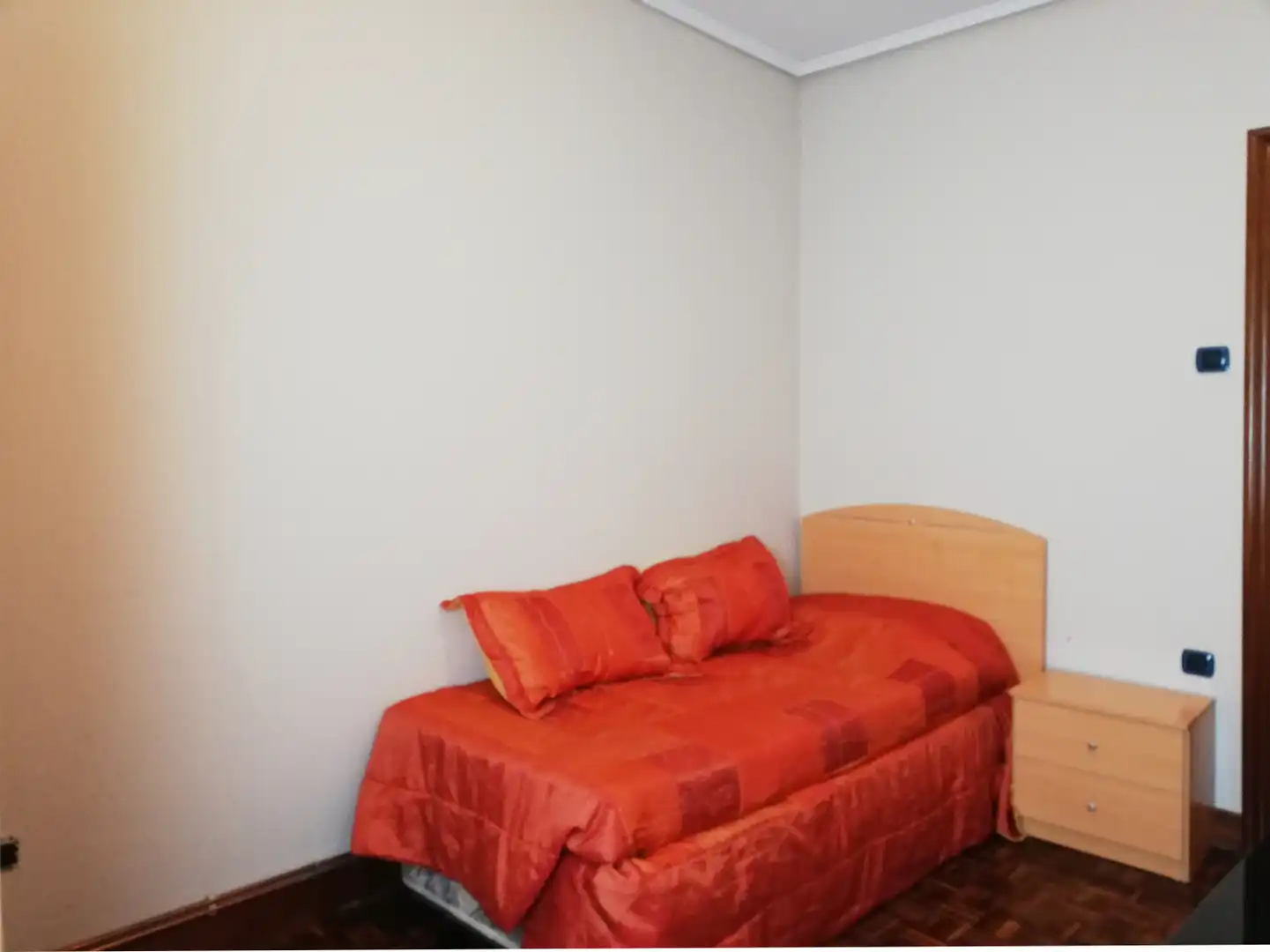 Habitación de Piso en venta en Bilbao  con Calefacción y Amueblado