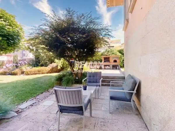 Terraza de Casa adosada en venta en Vigo  con Calefacción, Jardín privado y Terraza