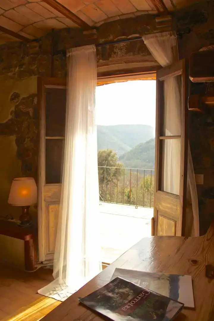 Habitación de Casa o chalet en venta en Sales de Llierca con Calefacción, Jardín privado y Terraza
