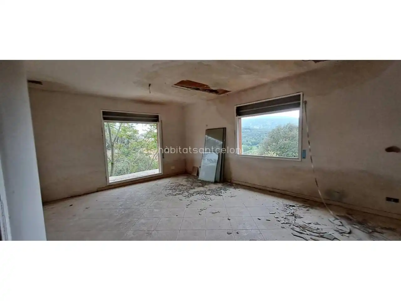 Casa con jardín en venta en Calle Baix Ebre 9, imagen 21