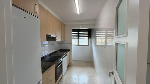 Foto 2 de Piso en venta en Travesía Río Lérez, Piñeiros- Freixeiro, Narón