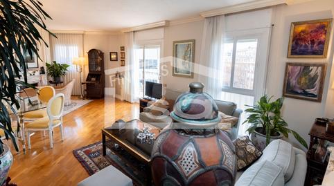 Foto 4 de Dúplex en venda a Carrer de la Indústria, Sagrada Família, Barcelona