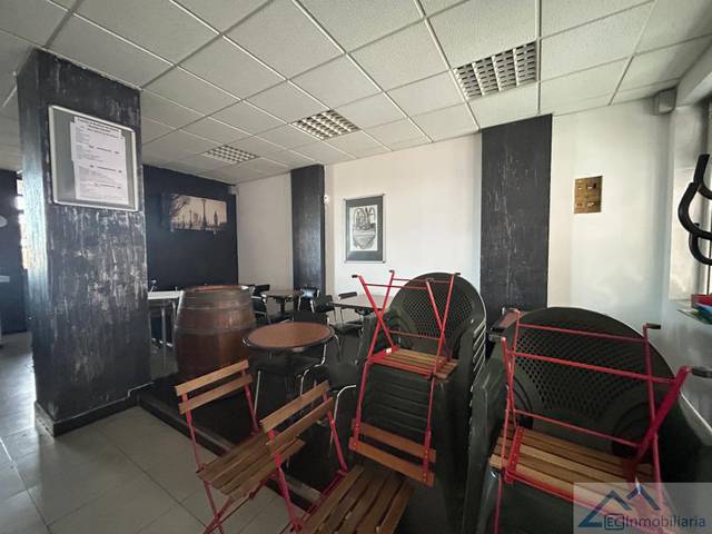 Local comercial en Alquiler en  de los Castros en Los Castros