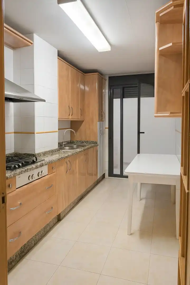 Cuina de Pis en venda en Huelva amb Aire condicionat