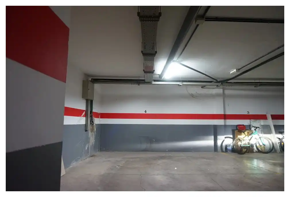 Parking de Dúplex en venta en Moya (Las Palmas) con Terraza y Balcón