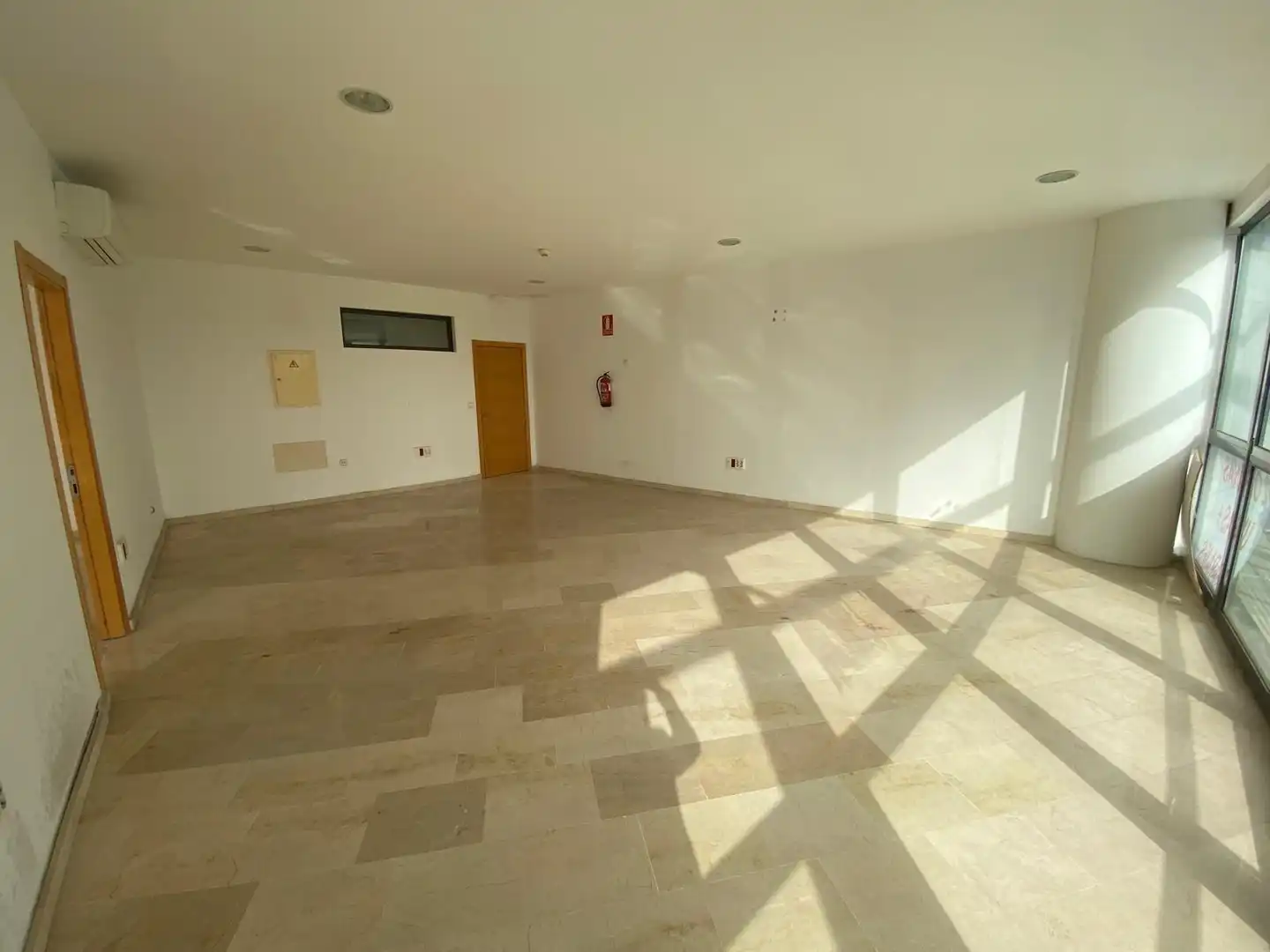Büro mit Aufzug zur Miete in Los Barrios, imagen 5