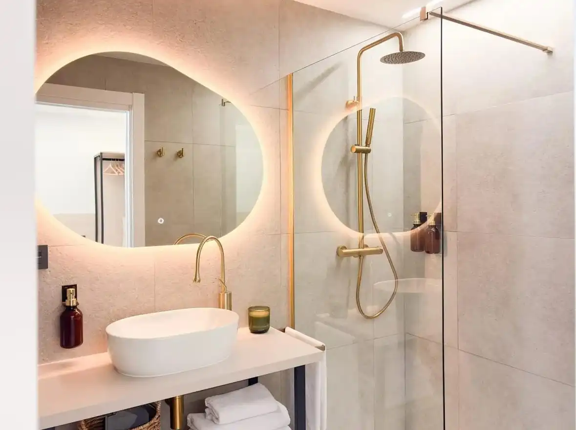 Bathroom of Flat for rent in Centre - Sant Oleguer