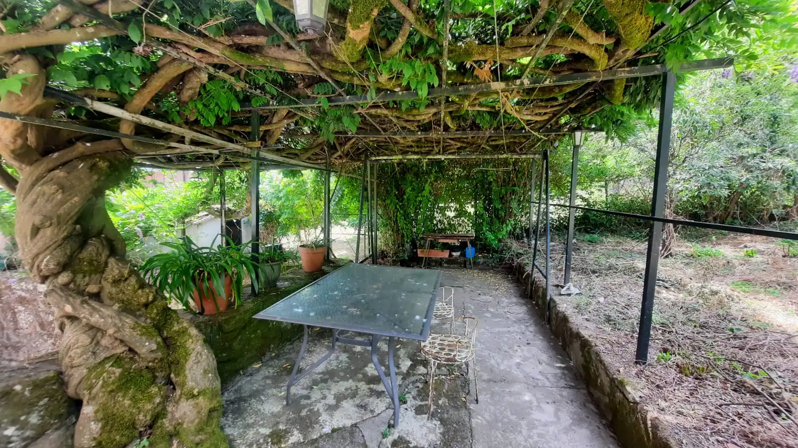 Terrassa de Casa adosada en venda en Ourense Capital  amb Calefacció, Jardí privat i Terrassa