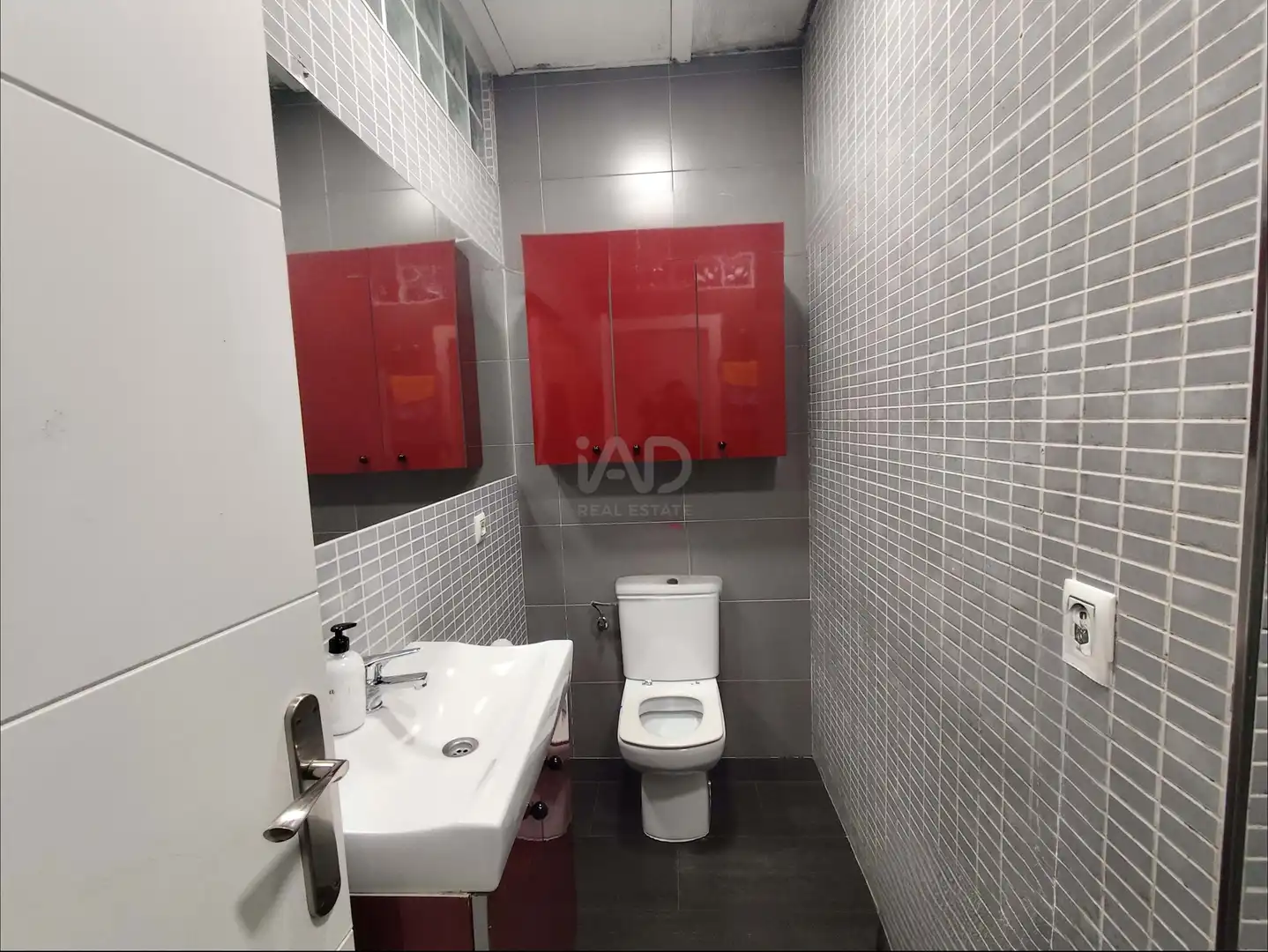 Baño de Piso en venta en Basauri  con Calefacción