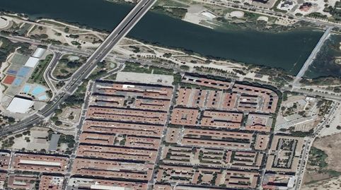 Foto 3 de Piso en venta en Cl. Salvador Minguijon 49, Las Fuentes, Zaragoza Capital
