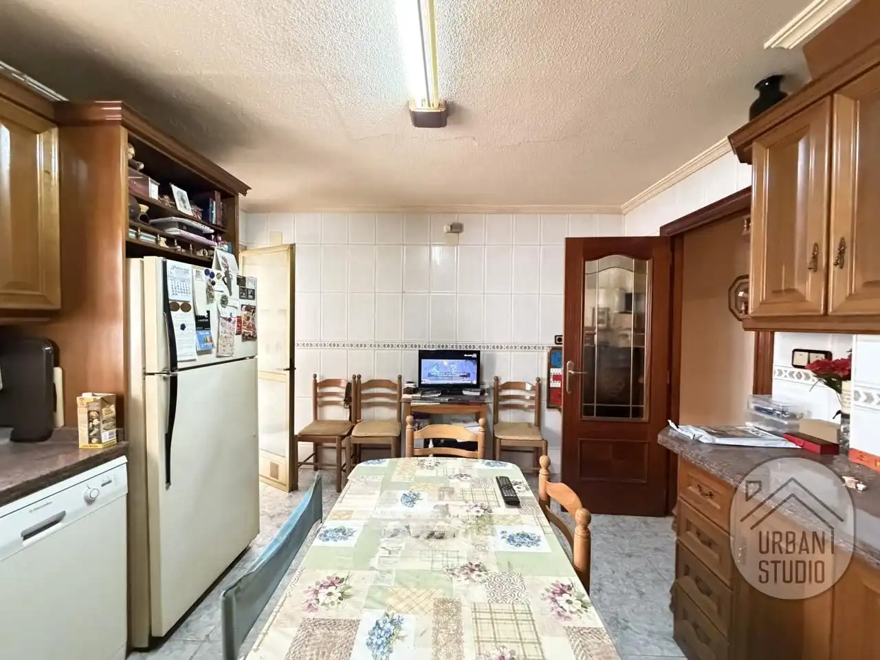Kitchen of Flat for sale in Elda  with Heating