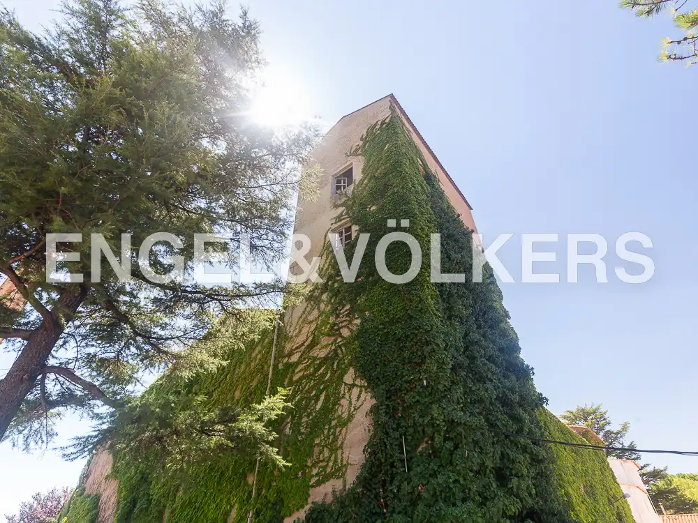 Exterior view of Houses for sale in Requena  with Heating, Private garden and Terrace