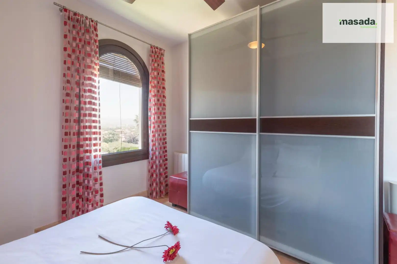 Habitación de Casa o chalet en venta en Vegas del Genil con Jardín privado, Piscina y Alarma