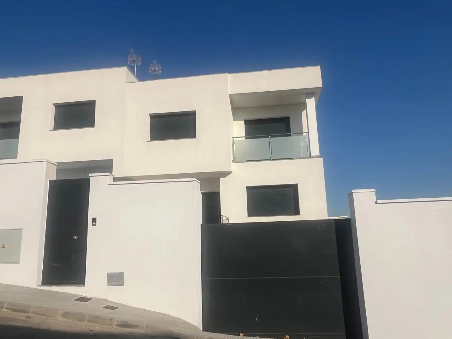Vista exterior de Casa o chalet en venta en Padul con Aire acondicionado, Calefacción y Jardín privado