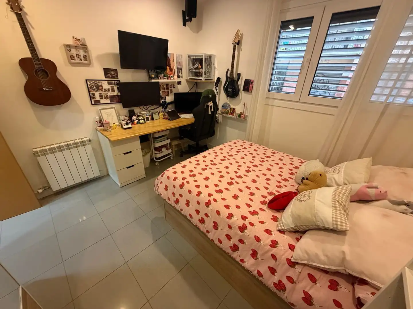 Habitación de Piso en venta en Girona con Aire acondicionado, Jardín privado y Terraza