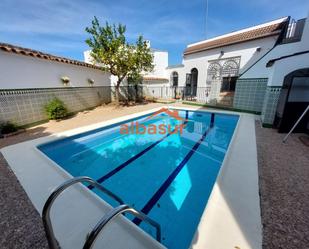 Swimming pool of House or chalet for sale in Villafranca de Córdoba  with Air Conditioner, Terrace and Swimming Pool