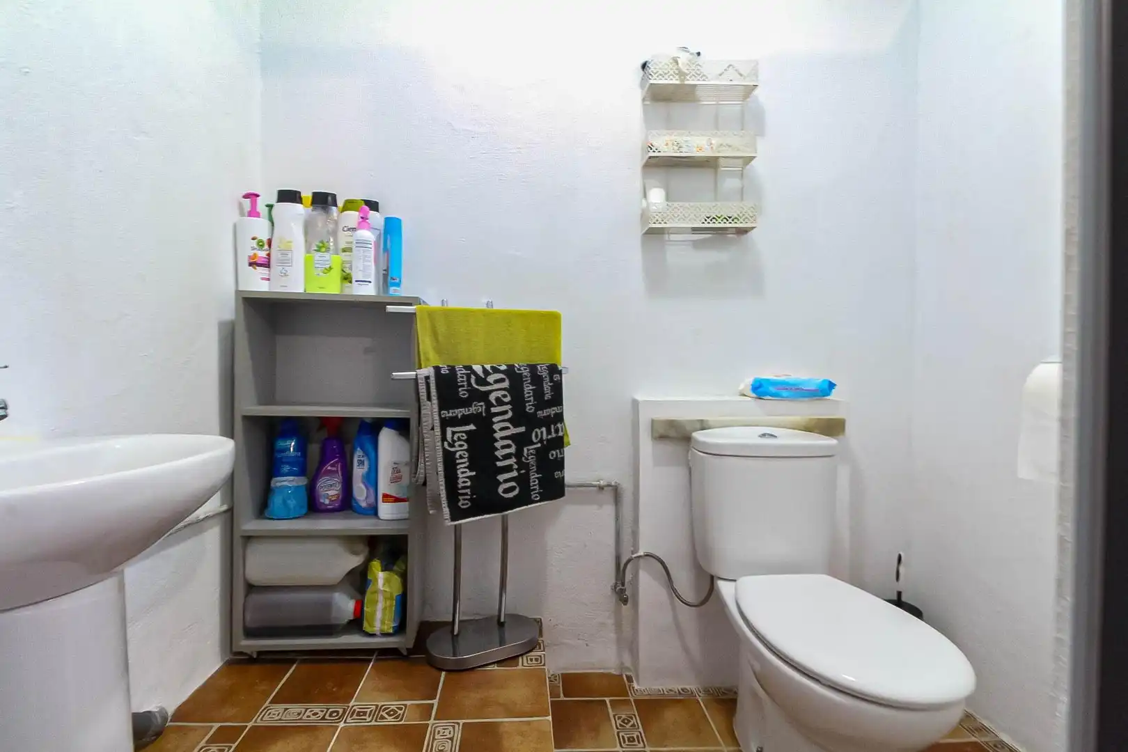 Bany de Casa o xalet en venda en Motril amb Piscina