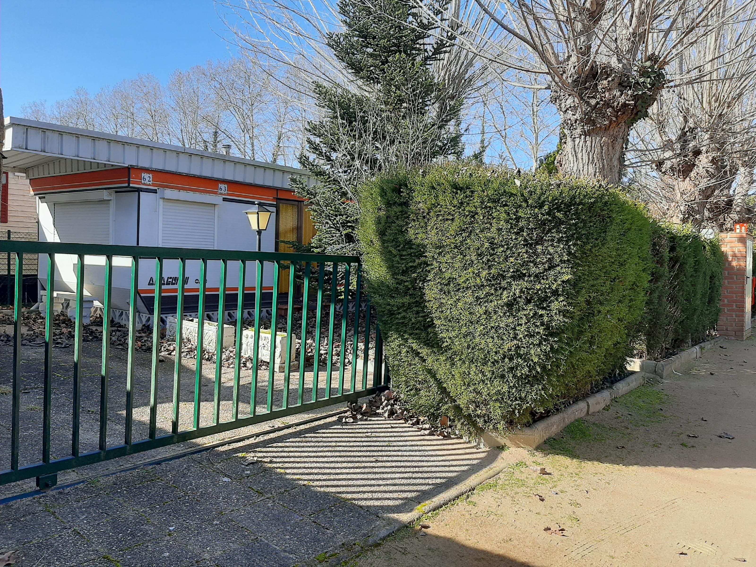 Aparcament de Casa o xalet en venda en Tordera amb Aire condicionat, Calefacció i Jardí privat