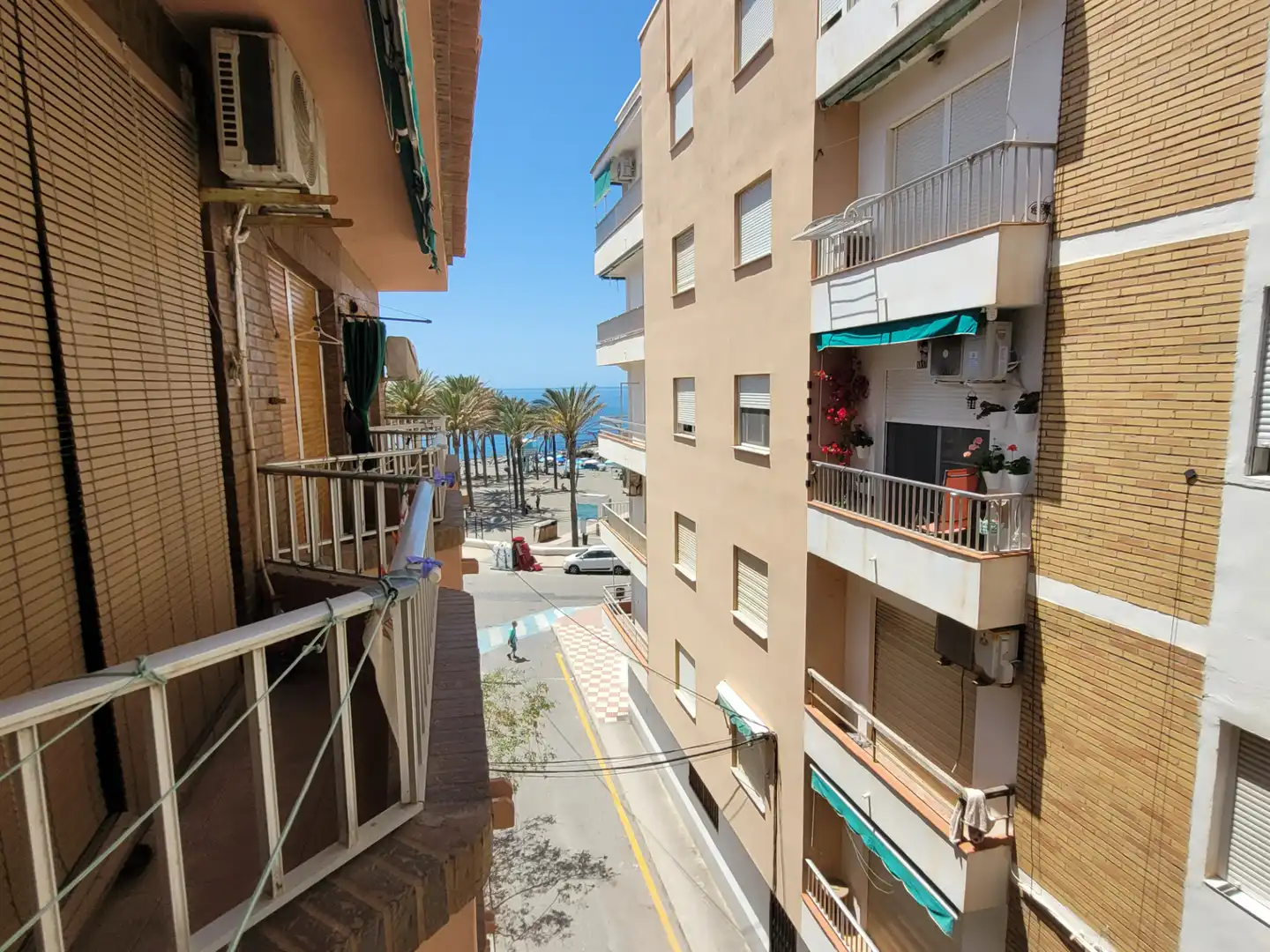Vista exterior de Estudio en venta en Torrenueva Costa con Amueblado y Balcón