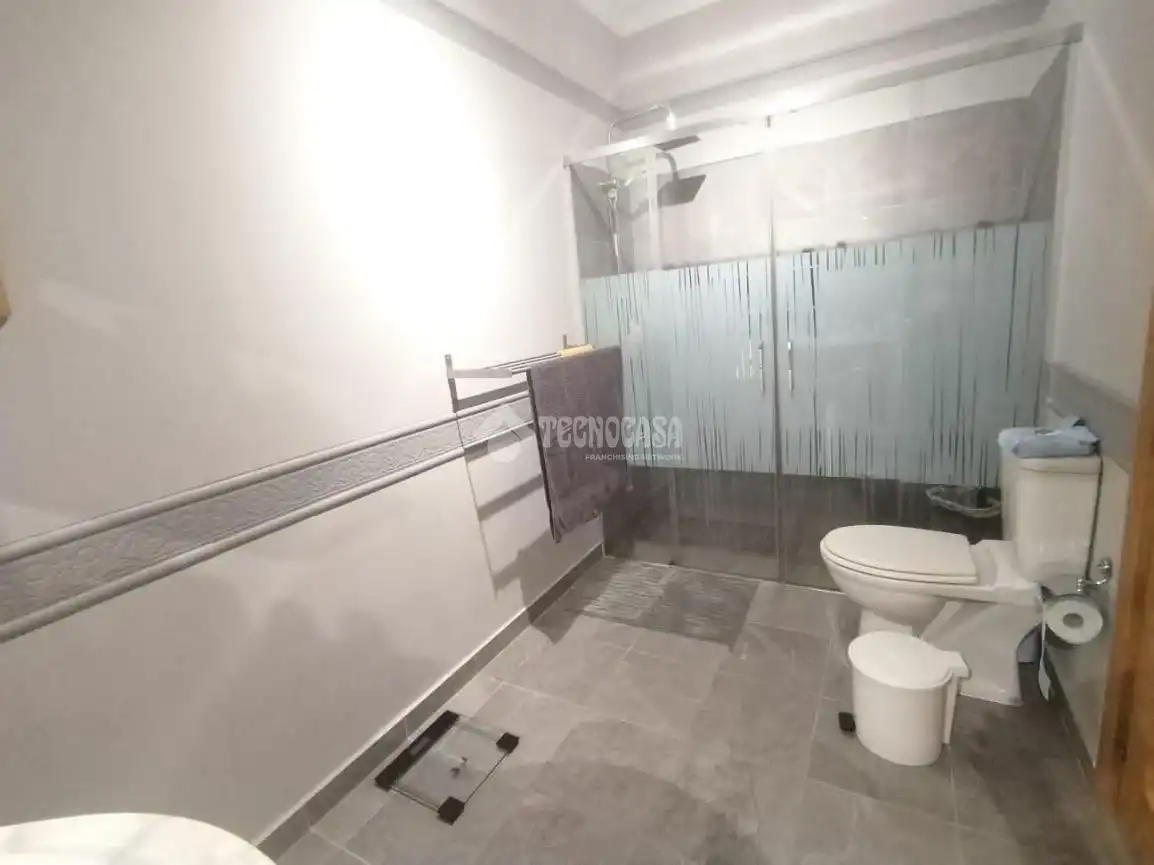 Bany de Casa o xalet en venda en Antigua amb Jardí privat, Terrassa i Balcó