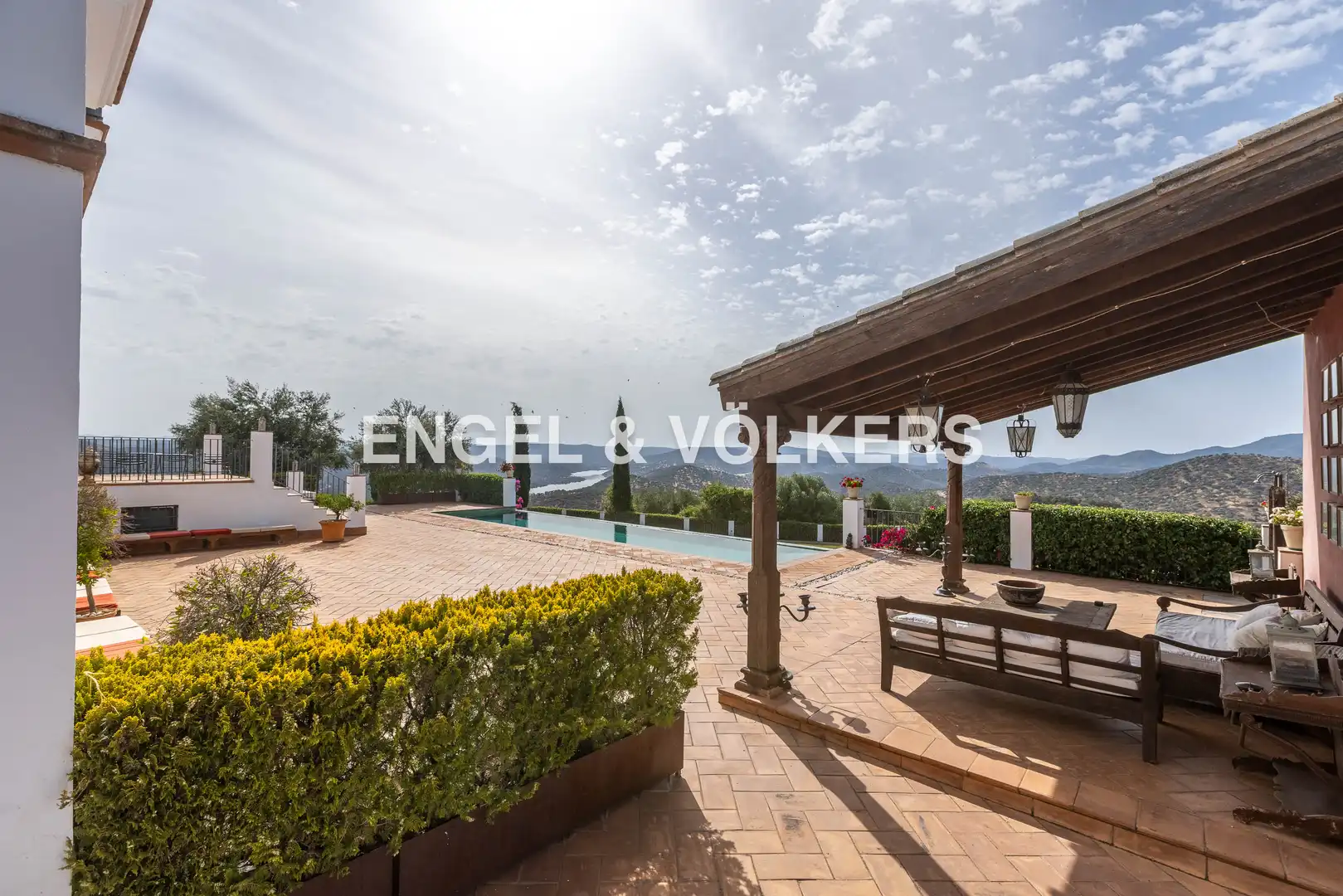 Vista exterior de Casa o chalet en venta en Zufre con Aire acondicionado, Calefacción y Jardín privado