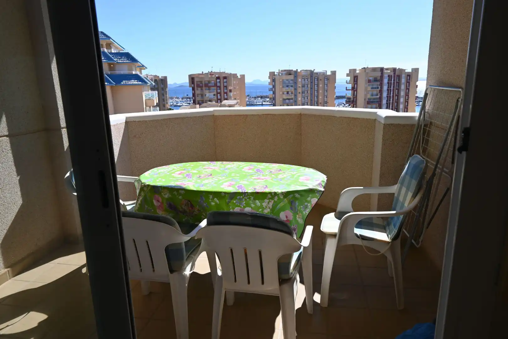 Terraza de Apartamento en venta en La Manga del Mar Menor con Aire acondicionado, Terraza y Amueblado