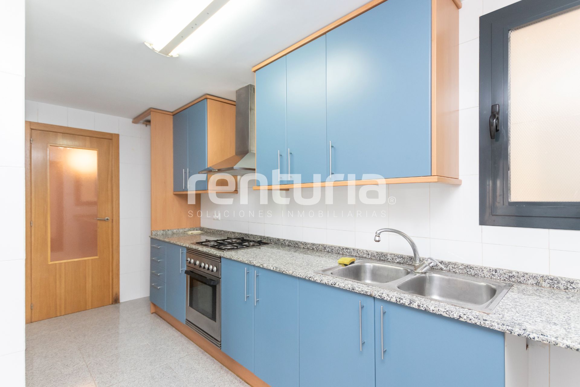 Kitchen of Flat for sale in Massalfassar  with Air Conditioner, Oven and Balcony