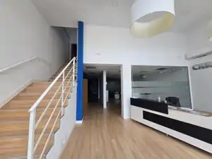 Nave industrial en alquiler en Urbanización Este - Montepríncipe, imagen 8