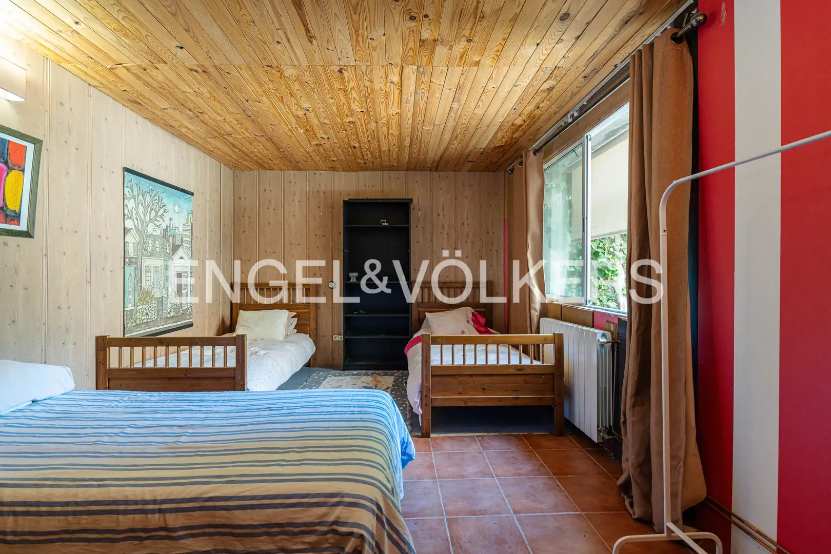 Habitación de Casa o chalet en venta en Majadahonda con Aire acondicionado, Calefacción y Jardín privado