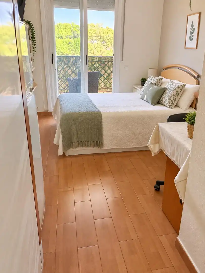 Piso con terraza en venta en Carrer del Pintor Casas, imagen 9
