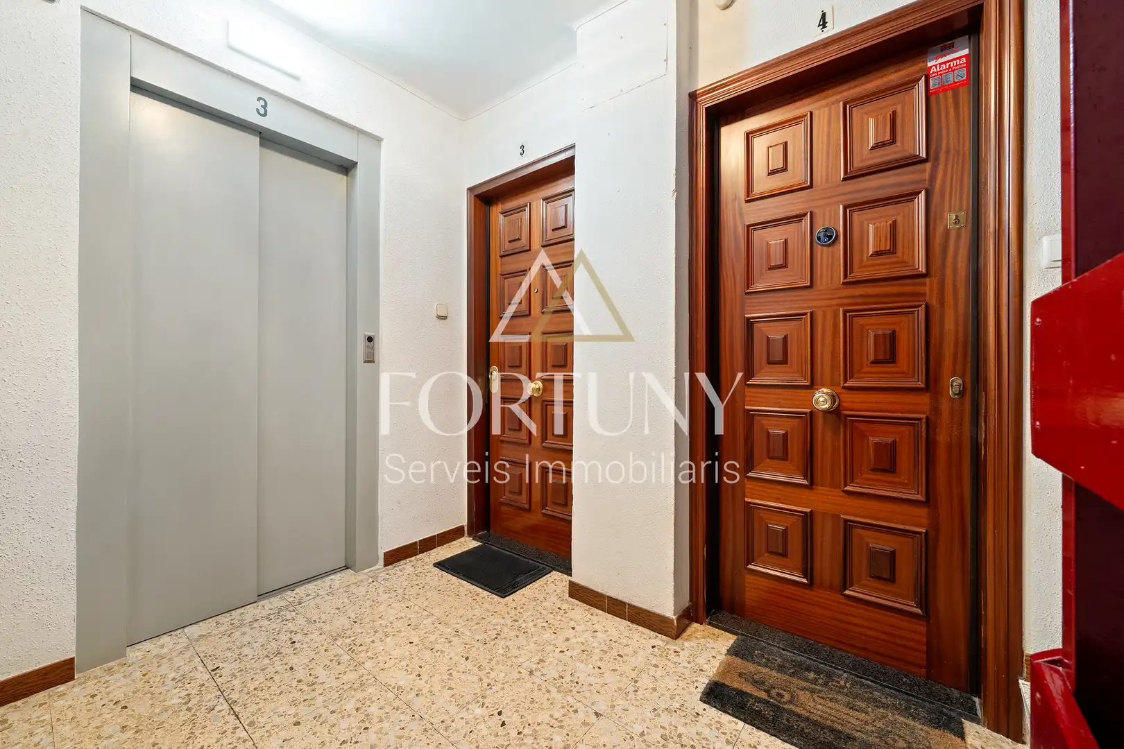 Flat for sale in  Tarragona Capital  with Air Conditioner and Balcony